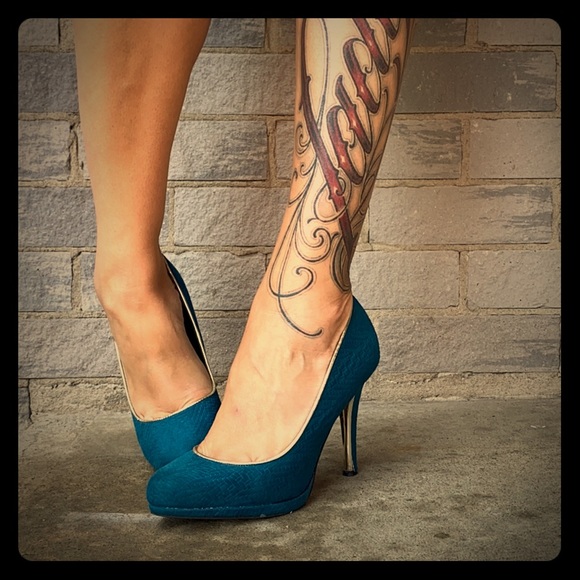 SPRING Teal and gold pinup heels - Picture 1 of 15